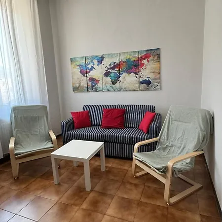 Apartment Near Downtown Como