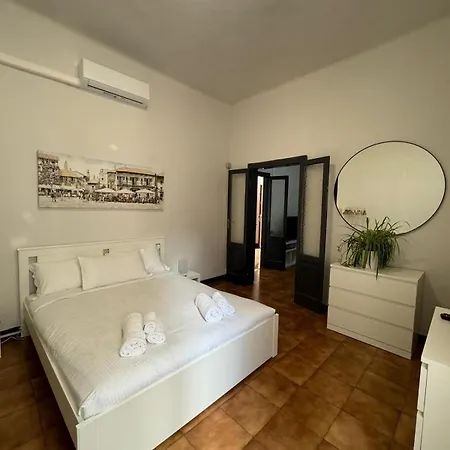 Near Downtown Apartamento Como